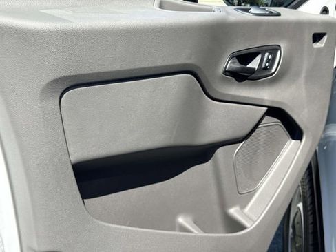 New 2026 Ford Transit 250 148 High Roof Extended image 17