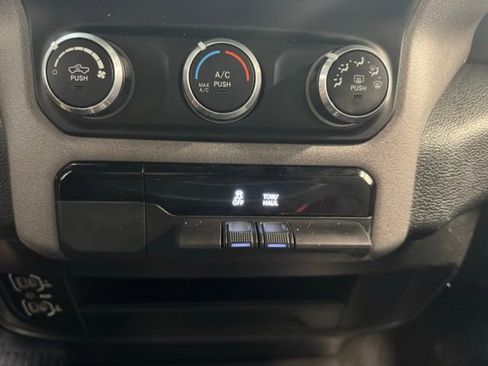 Used 2022 RAM 2500 Tradesman AWD/4WD image 21