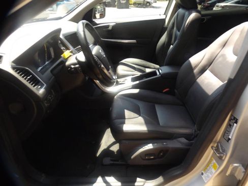 Used 2015 Volvo XC60 3.2 Premier Plus AWD/4WD image 11