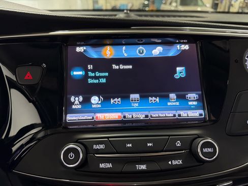 Used 2020 Buick Envision Essence AWD/4WD image 14