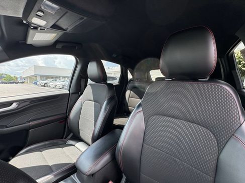 Used 2024 Ford Escape ST-Line FWD image 19