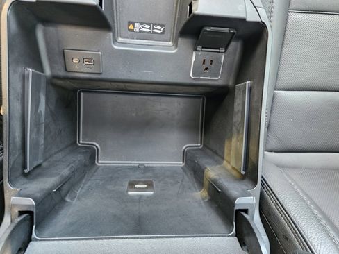 Used 2024 GMC Sierra 2500 Denali w/ Denali Reserve Package image 53