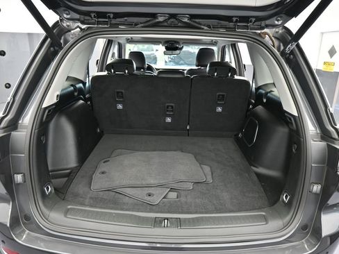 Used 2022 Jeep Grand Cherokee Limited image 43