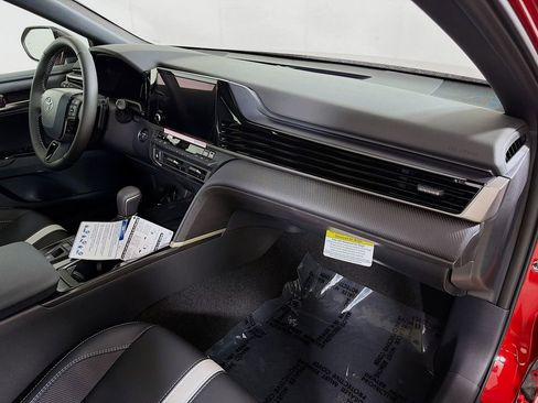 New 2026 Toyota Camry Hybrid AWD/4WD image 25