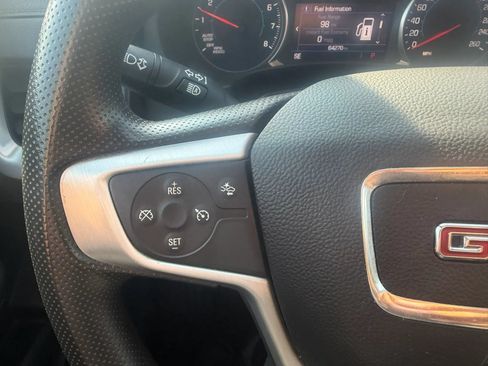 Used 2023 GMC Terrain SLE FWD image 13