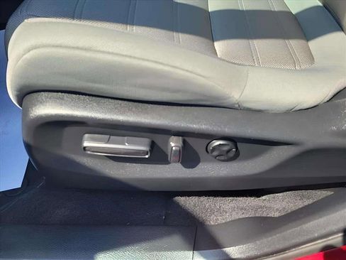 Used 2021 Honda CR-V EX image 16