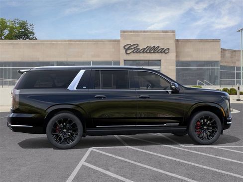 New 2025 Cadillac Escalade ESV Premium Luxury w/ Touring Package image 5