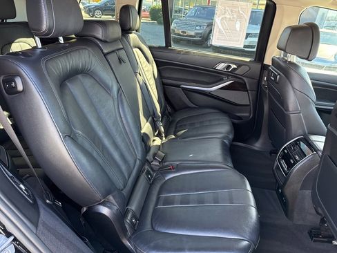 Used 2019 BMW X7 xDrive40i w/ Premium Package image 21