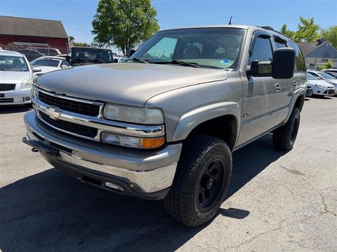 Used 2002 Chevrolet Tahoe LT AWD/4WD image 2