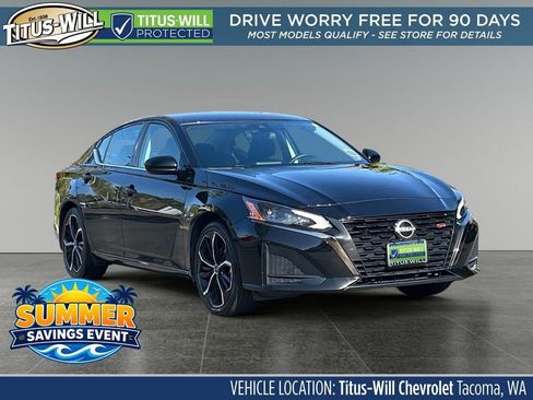 Used 2025 Nissan Altima 2.5 SR FWD image 1