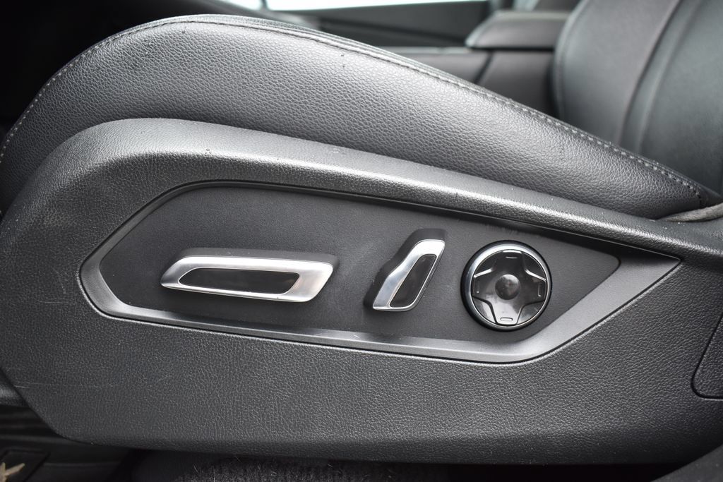 Used 2020 Acura RDX FWD image 35