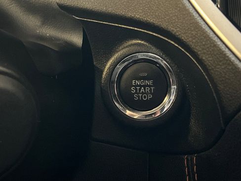 Used 2023 Subaru Crosstrek 2.0i Premium image 28