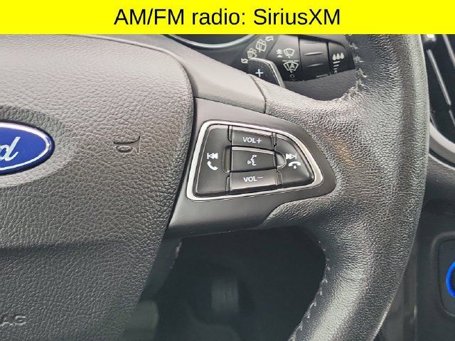 Used 2018 Ford Escape Titanium w/ Ford Safe & Smart Package AWD/4WD image 12