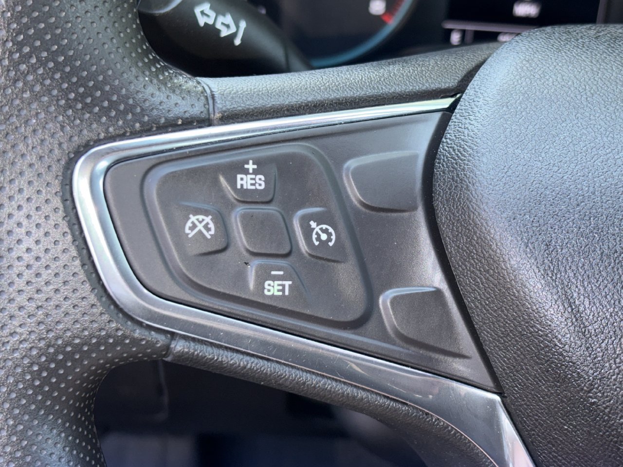 Used 2021 Chevrolet Malibu LS w/ LPO, Floor Liner Package FWD image 15