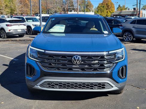 New 2025 Volkswagen Atlas Cross Sport SE image 9