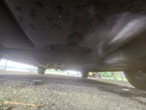 Used 2023 Toyota Sienna Limited FWD image 21