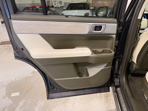 Used 2024 Hyundai Santa Fe Calligraphy image 18