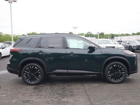 New 2026 Nissan Rogue Dark Armor AWD/4WD image 4