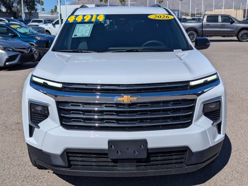 Used 2026 Chevrolet Traverse LT w/ LPO, Floor Liner Package AWD/4WD image 6