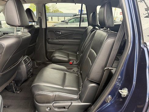 Used 2019 Honda Pilot Touring image 20
