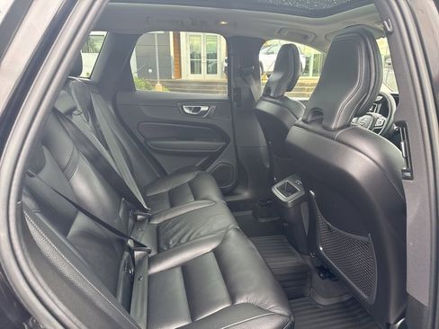 Used 2023 Volvo XC60 B5 Plus w/ Climate Package image 29