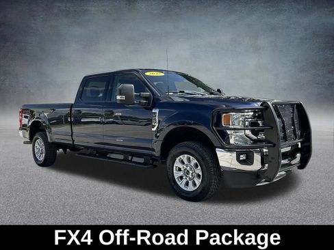 Used 2022 Ford F250 XLT w/ XLT Value Package AWD/4WD image 4