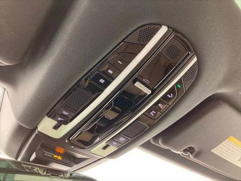 Certified 2023 Porsche Cayenne AWD/4WD image 15