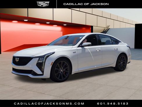 Used 2025 Cadillac CT5 V RWD image 1