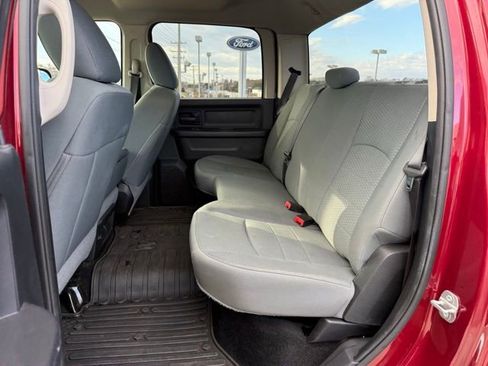 Used 2014 RAM 2500 Tradesman w/ Chrome Appearance Group image 17