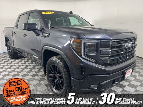 Used 2022 GMC Sierra 1500 Elevation image 1