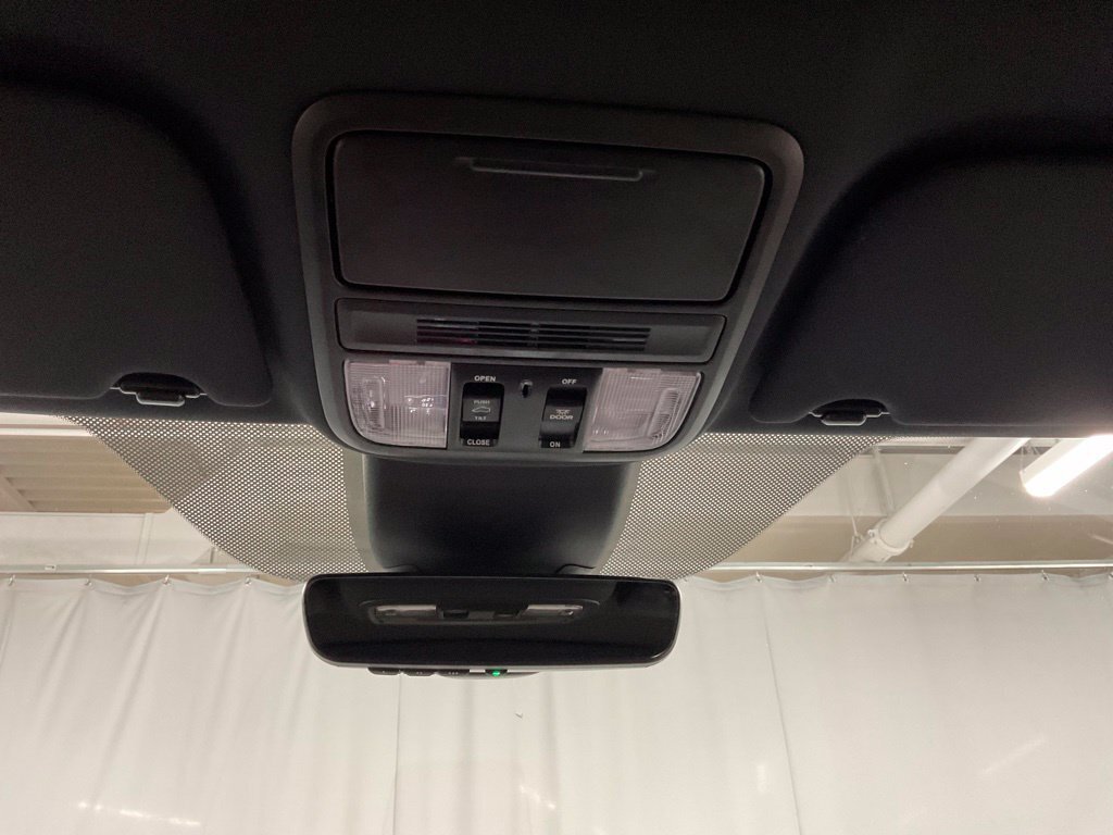 Used 2023 Honda Odyssey Sport image 27