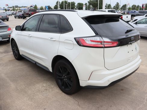 Used 2022 Ford Edge ST-Line AWD/4WD image 6