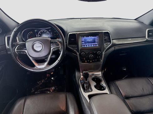 Used 2018 Jeep Grand Cherokee Limited image 17