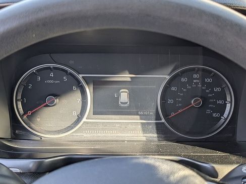 Used 2021 Kia Sorento LX image 23