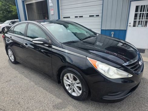 Used 2014 Hyundai Sonata GLS w/ Popular Equipment Group 2 FWD image 3