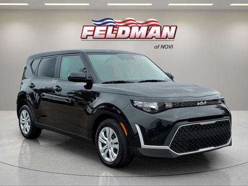 Used 2023 Kia Soul LX FWD image 17