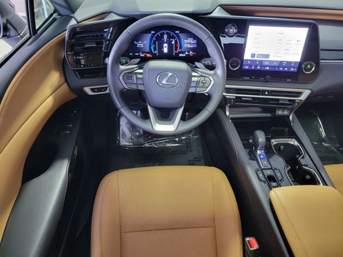 Certified 2025 Lexus RX 350 FWD image 13