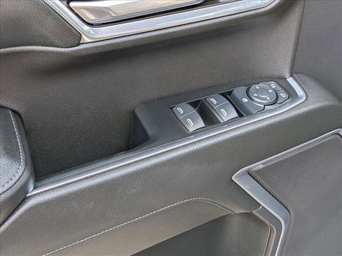 Used 2024 GMC Sierra 1500 SLE RWD image 11