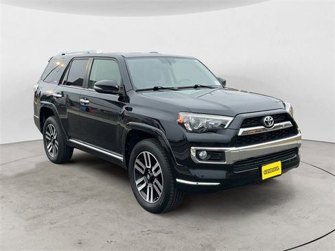 Used 2018 Toyota 4Runner Limited image 7