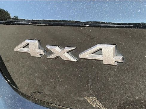 Used 2024 Jeep Compass Limited w/ High Altitude Package AWD/4WD image 19