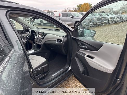 Certified 2018 Chevrolet Equinox Premier image 23