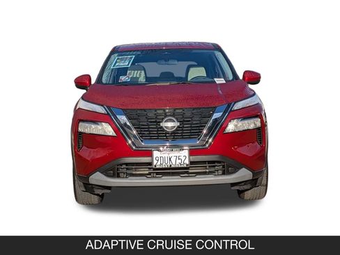 Used 2023 Nissan Rogue SV image 5