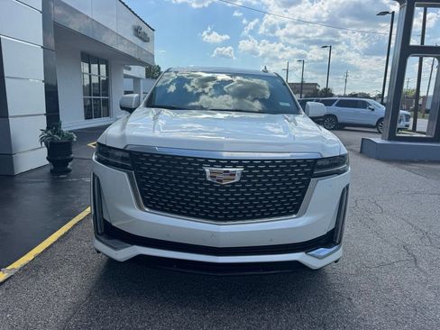 Certified 2023 Cadillac Escalade Premium Luxury w/ Performance Package AWD/4WD image 9