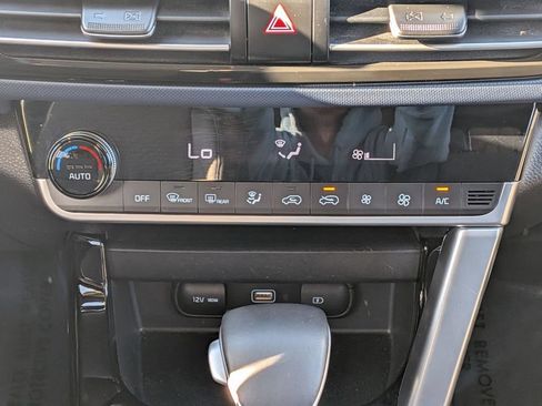 Used 2023 Kia Seltos S w/ Navigation Package AWD/4WD image 28