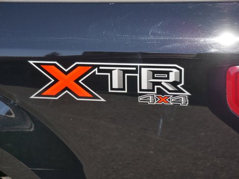 Used 2017 Ford F150 XLT w/ XTR Package image 18