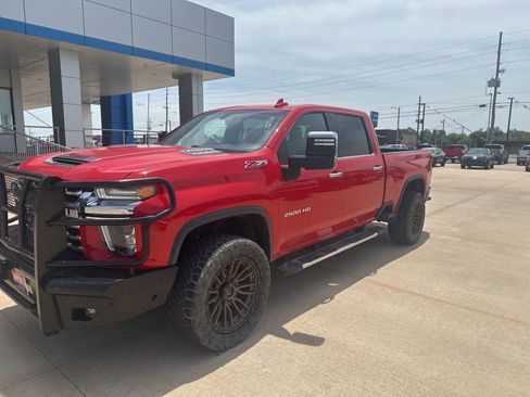 Used 2022 Chevrolet Silverado 2500 LTZ w/ LTZ Plus Package AWD/4WD image 29