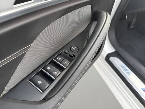 Used 2019 BMW M850i xDrive Convertible AWD/4WD image 11