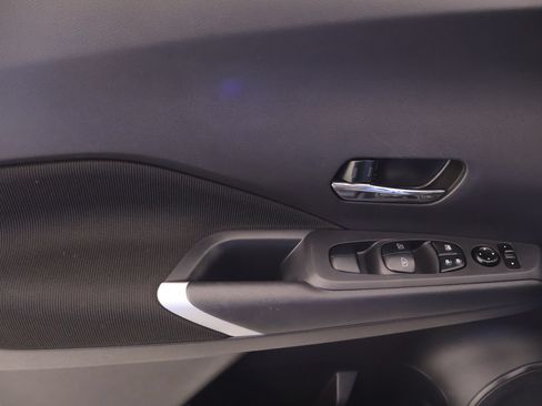 Used 2024 Nissan Kicks SV w/ Interior Electronics Package FWD image 14