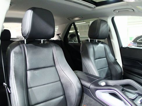 Certified 2025 Mercedes-Benz GLE 350 4MATIC image 25