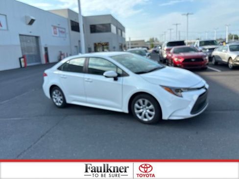 Certified 2024 Toyota Corolla LE FWD image 3
